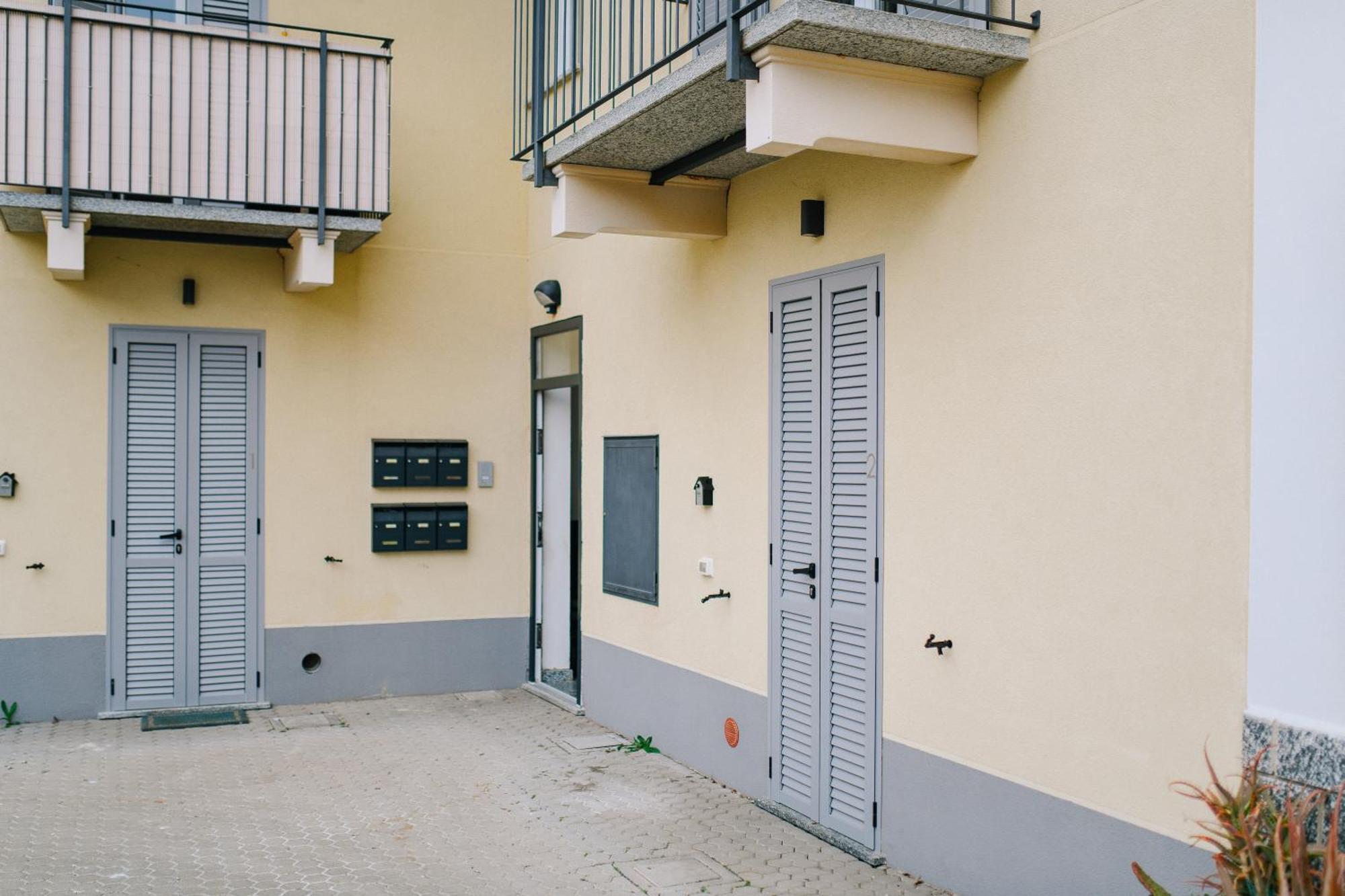 Lora Rose Suite ,Free Parking, Self Check In,2 Como Buitenkant foto