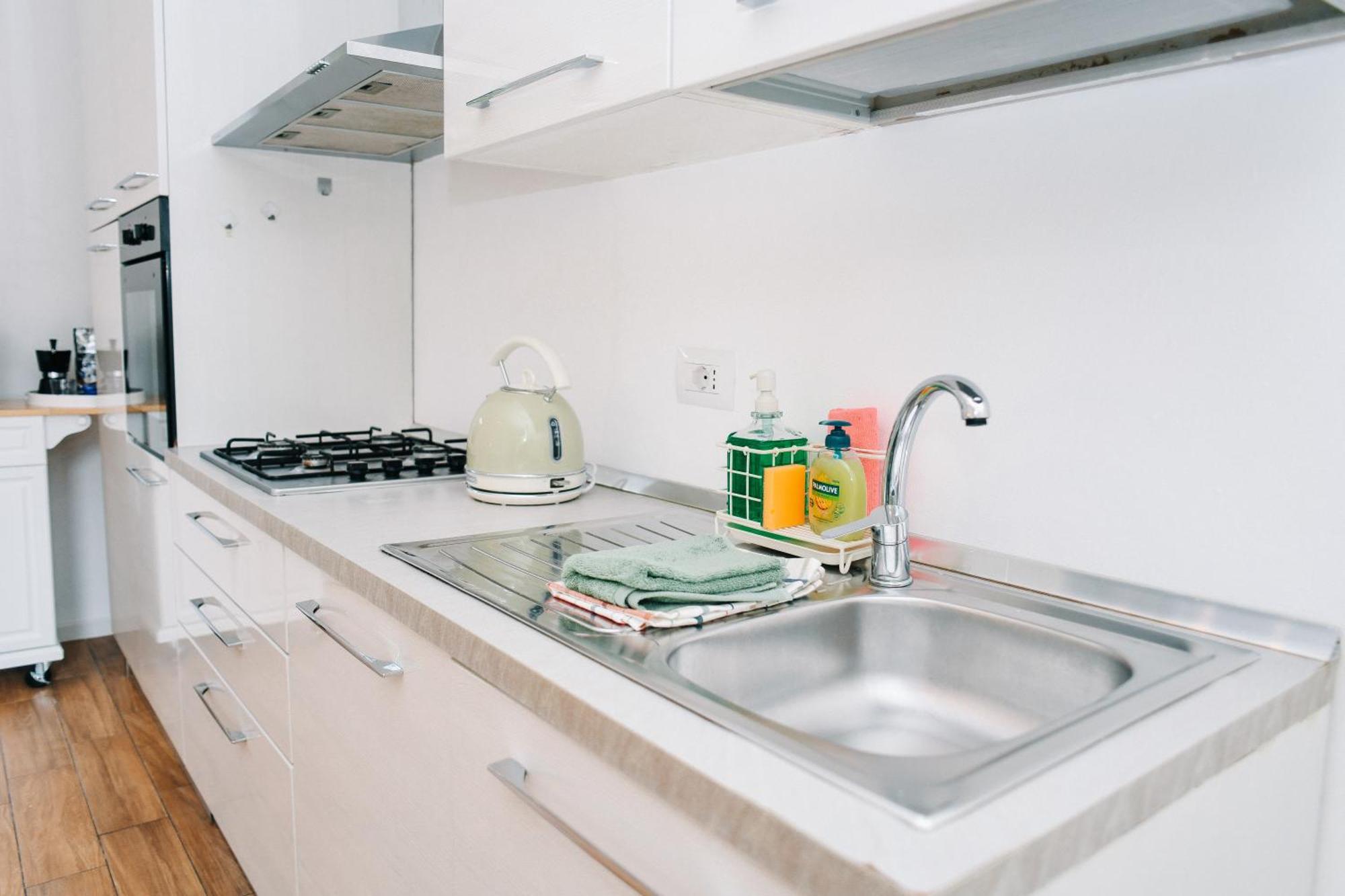 Lora Rose Suite ,Free Parking, Self Check In,2 Como Buitenkant foto