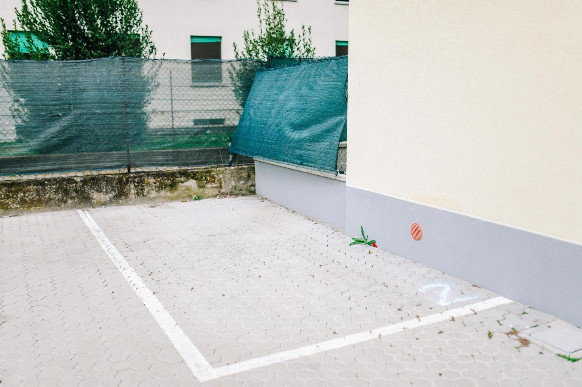 Lora Rose Suite ,Free Parking, Self Check In,2 Como Buitenkant foto